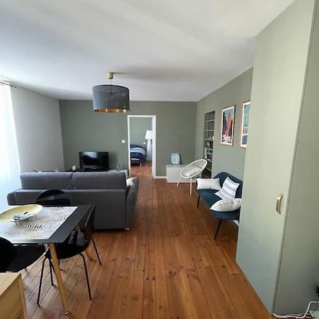 Le Coeur De Rodez Apartment Bagian luar foto