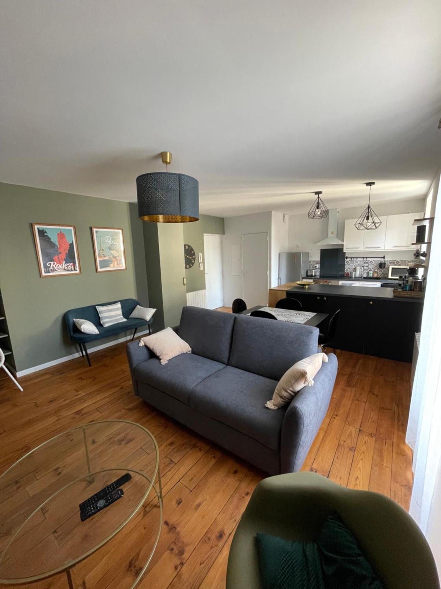 Le Coeur De Rodez Apartment Bagian luar foto