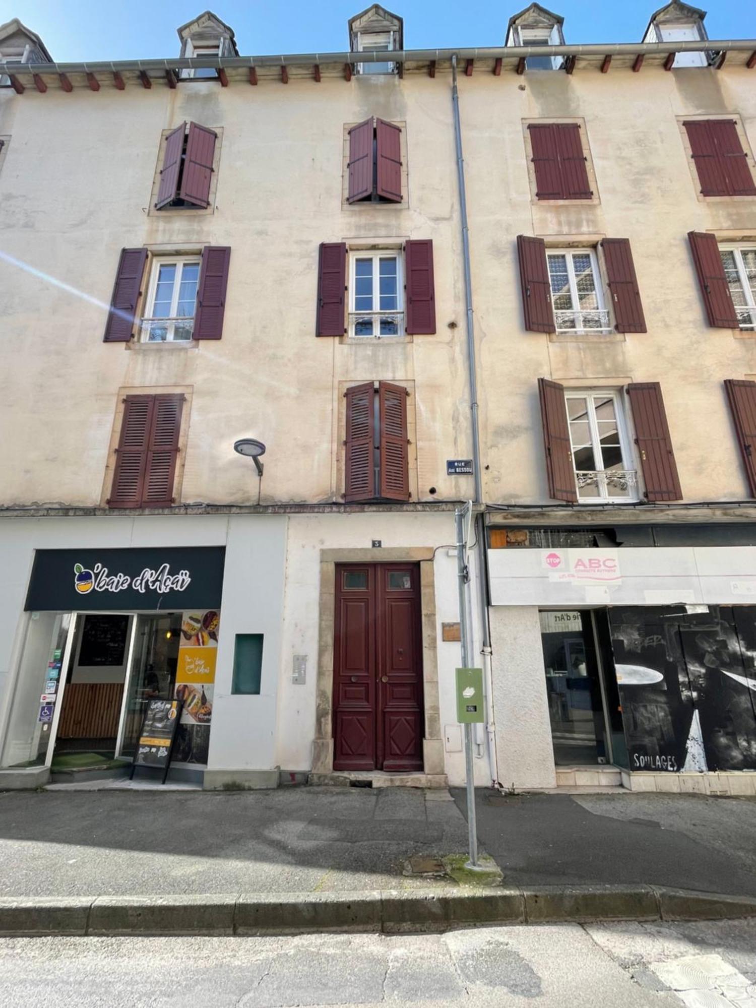 Le Coeur De Rodez Apartment Bagian luar foto