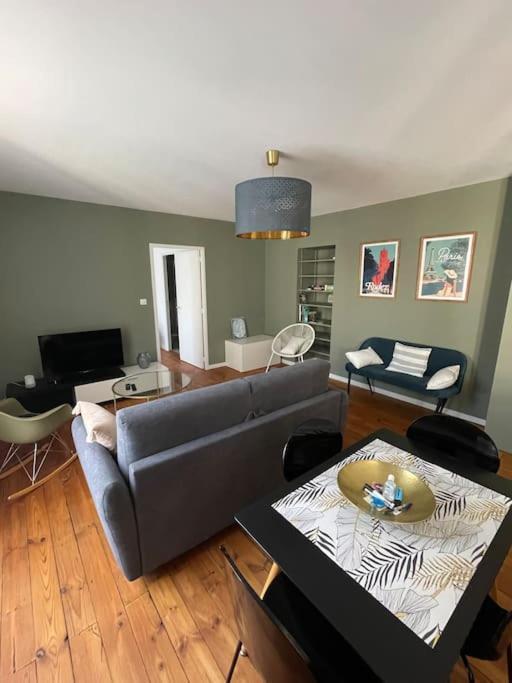 Le Coeur De Rodez Apartment Bagian luar foto